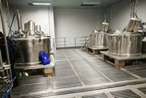 氣動刮刀下卸離心機