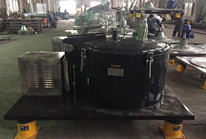 自動(dòng)刮刀下卸離心機(jī)